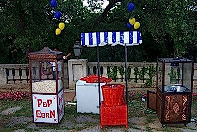 Açılış Sokak Satıcıları Pamuk Helva Pop Corn Macun Pamuk Şeker