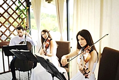 Konser ve Festival Organizasyonu trio ekibi