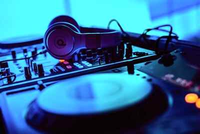 Şirket Yemeği dj kiralama